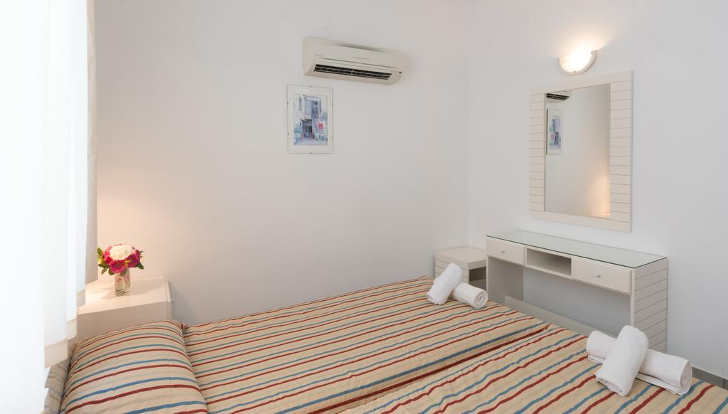 Markakis Apartments Elounda Extérieur photo